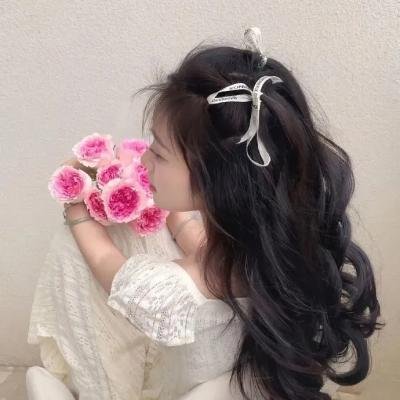 离婚后，我被美女包围求婚